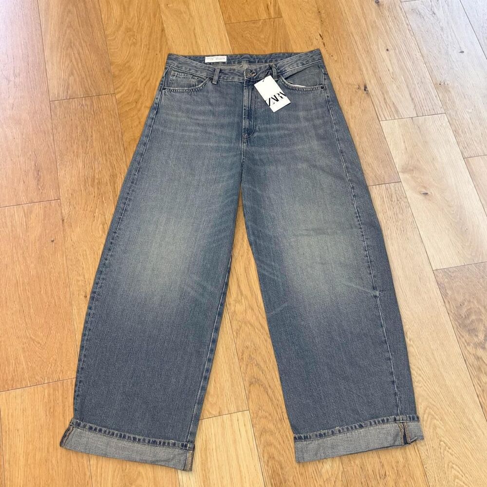 Zara Wide Leg Baggy Jeans Light Wash Cuffed Womens Size 10 EUR 42 NWT - Picture 1 of 4